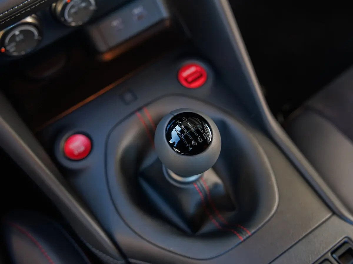 Nissan Z I (RZ34) Рестайлинг Купе Nismo — сүрөт 9