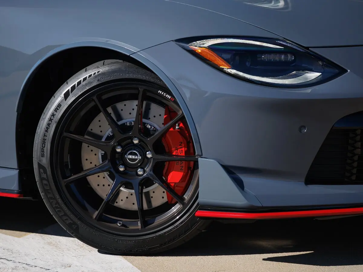 Nissan Z I (RZ34) Рестайлинг Купе Nismo — сүрөт 12