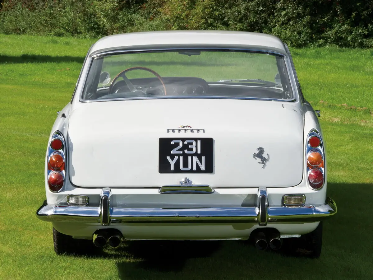 Ferrari 250 GT/E 2+2 1960 – 1963 Купе — сүрөт 4