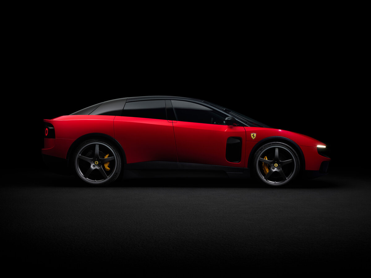 Ferrari Luce 2026 – н.в. Лифтбек — фото 3