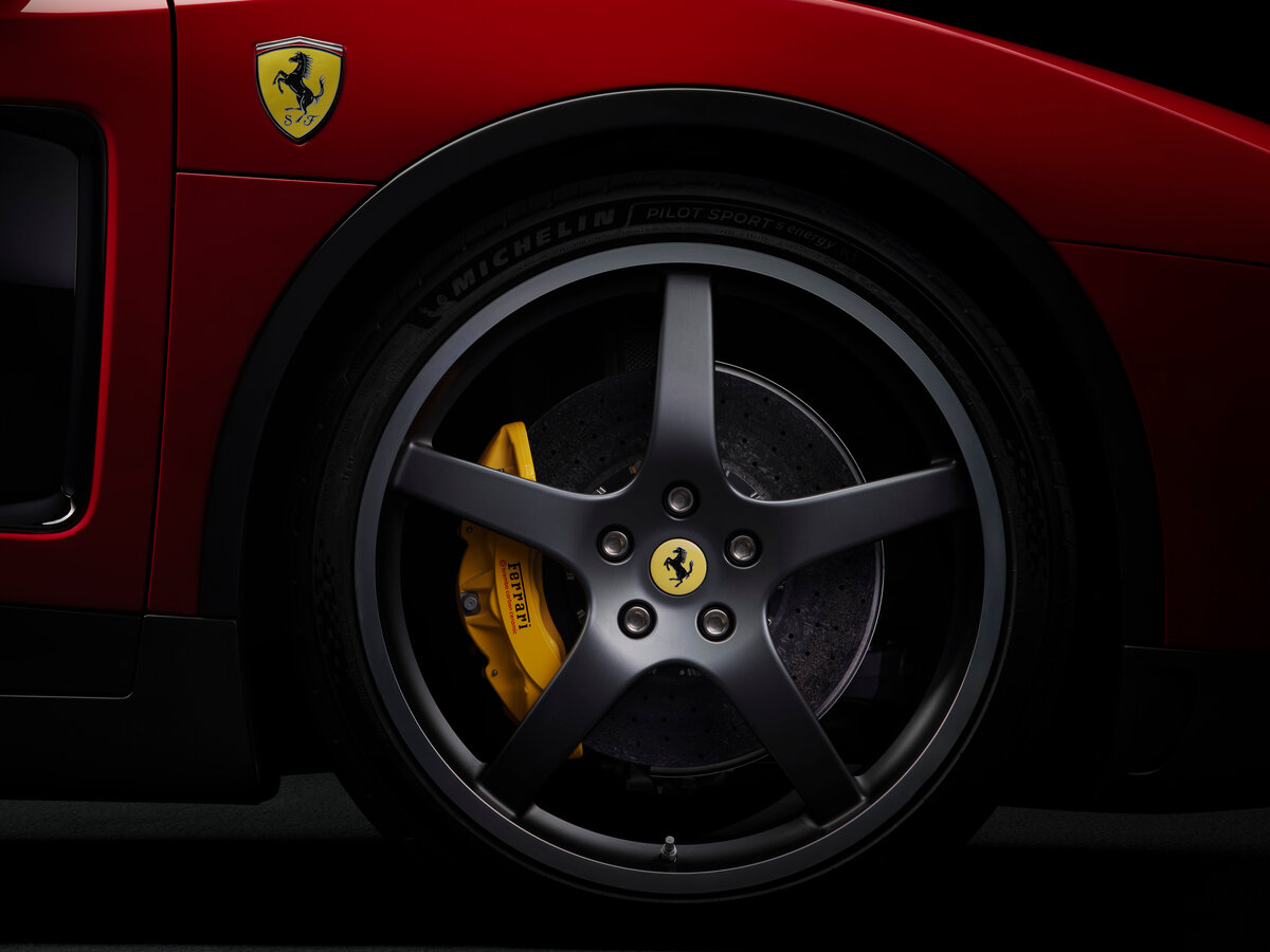 Ferrari Luce 2026 – н.в. Лифтбек — фото 18