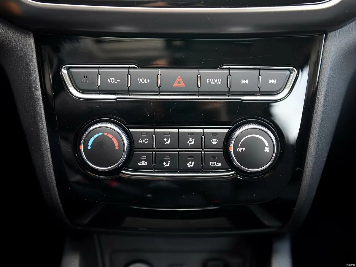 Changan Auchan A600 I Минивэн — photo 18