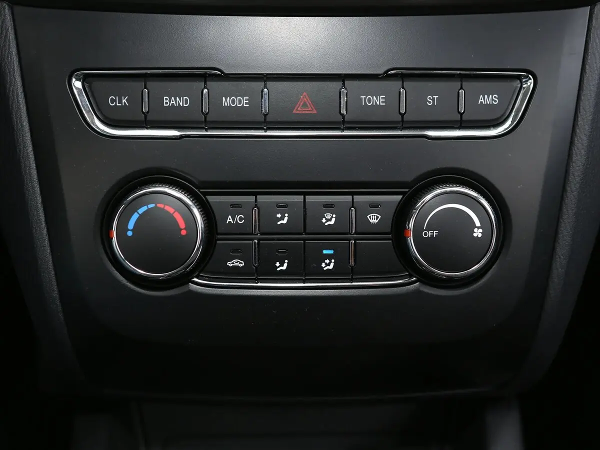Changan Auchan A600 I Рестайлинг Минивэн — сүрөт 16
