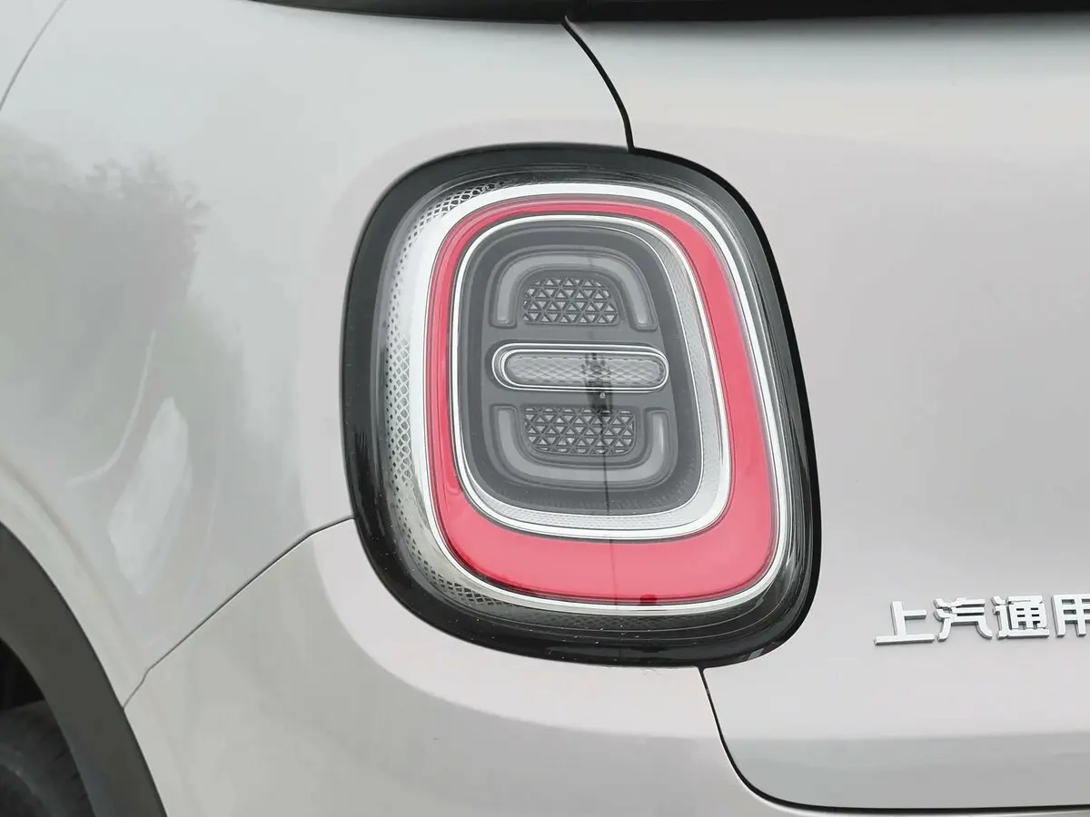 Wuling Binguo Pro 2026 – н.в. Хэтчбек 5 дв. — 照片 14
