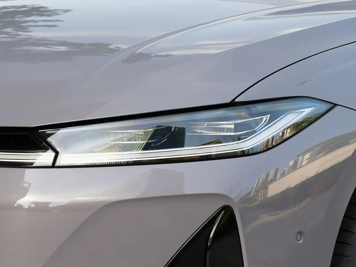 Volkswagen Passat (North America and China) Pro I Седан ePro — сүрөт 13
