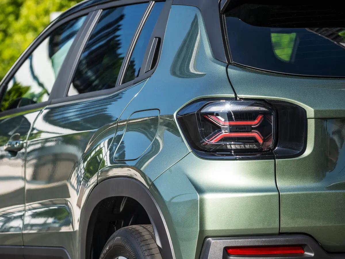 Jeep Avenger I Рестайлинг Внедорожник 5 дв. — сүрөт 11
