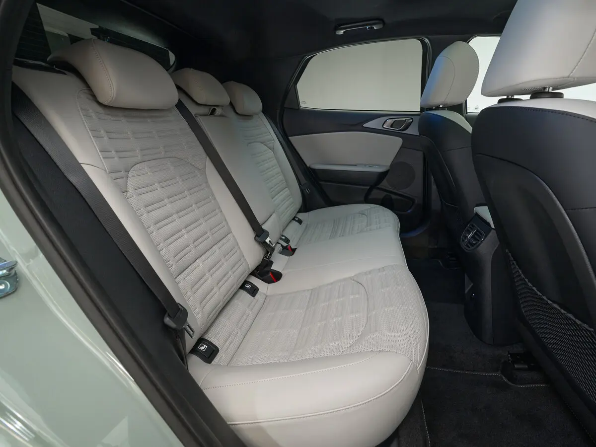 Kia XCeed I Рестайлинг 2 Хэтчбек 5 дв. — сүрөт 10