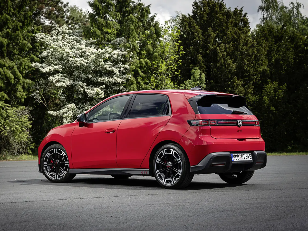 Volkswagen ID. Polo 2026 – н.в. Хэтчбек 5 дв. GTI — photo 5