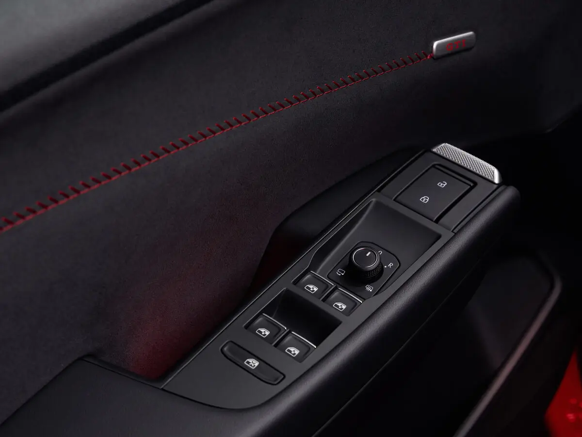 Volkswagen ID. Polo 2026 – н.в. Хэтчбек 5 дв. GTI — photo 10