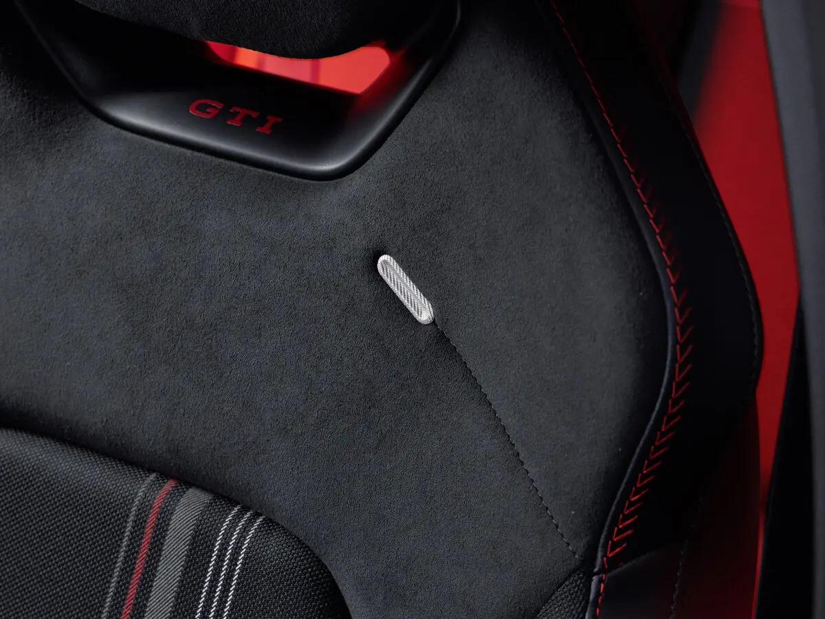 Volkswagen ID. Polo 2026 – н.в. Хэтчбек 5 дв. GTI — photo 14