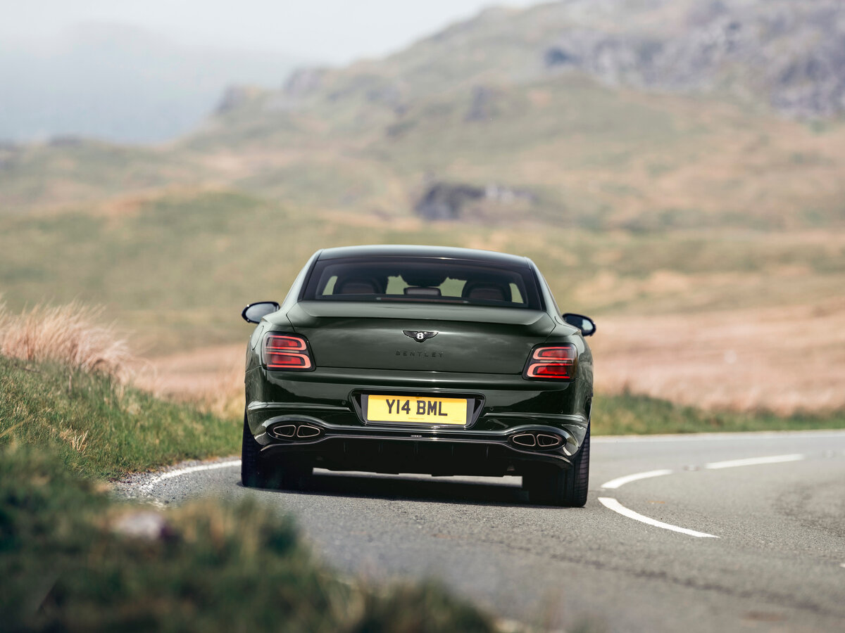 Bentley Flying Spur IV Рестайлинг Седан — фото 4
