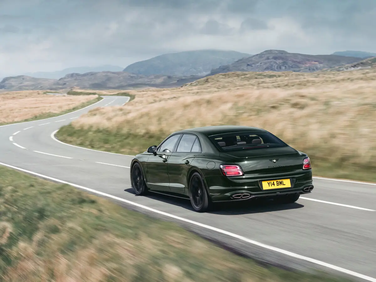 Bentley Flying Spur IV Рестайлинг Седан — сүрөт 4