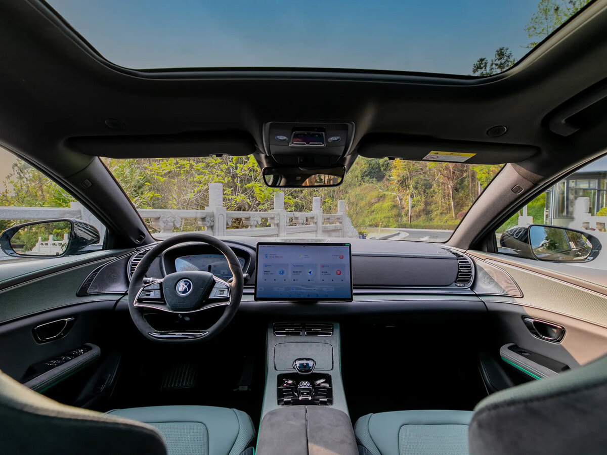 BYD Han I Рестайлинг 2 Седан EV