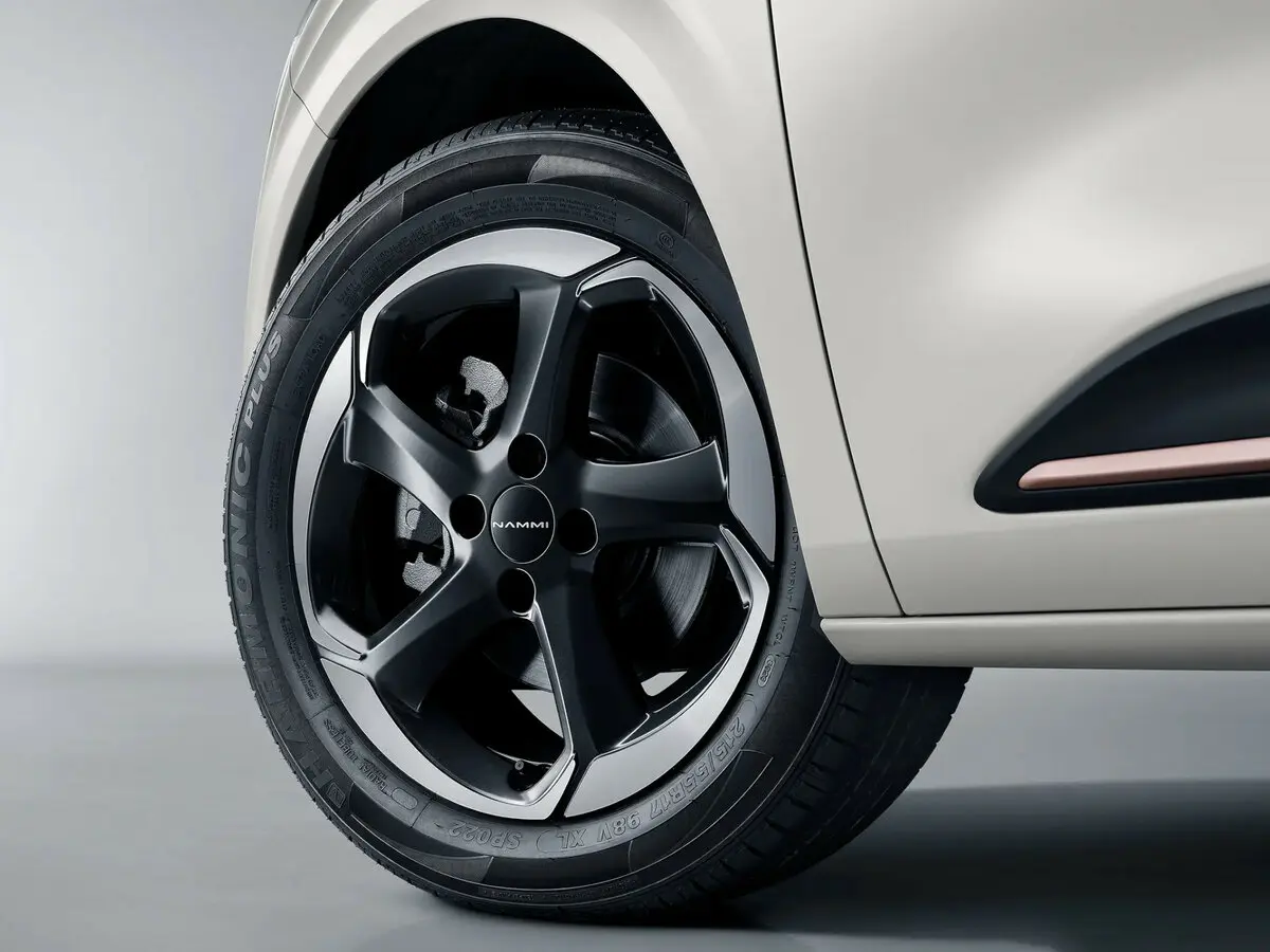 Dongfeng Nammi 01 2024 – н.в. Хэтчбек 5 дв. — 照片 13