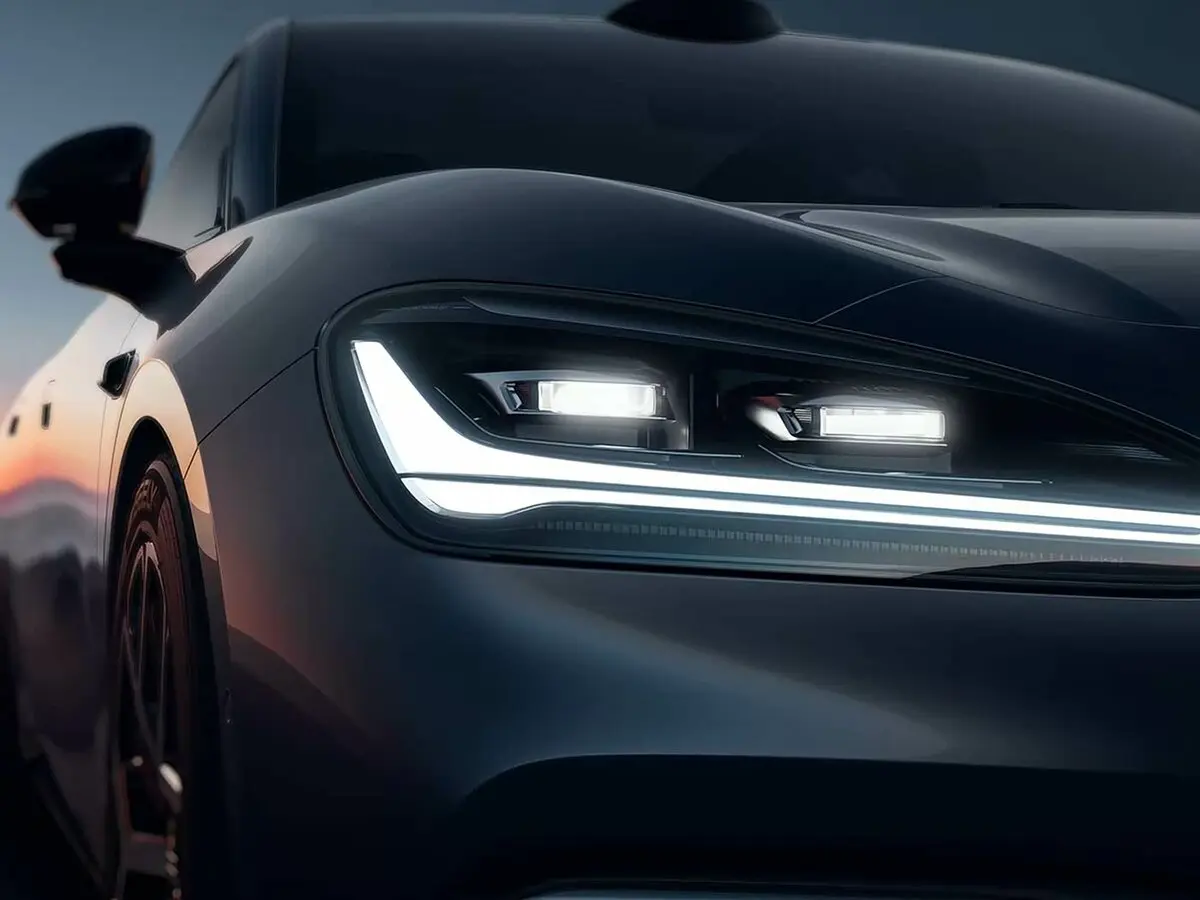 Geely Galaxy TT 2026 – н.в. Седан — 照片 15