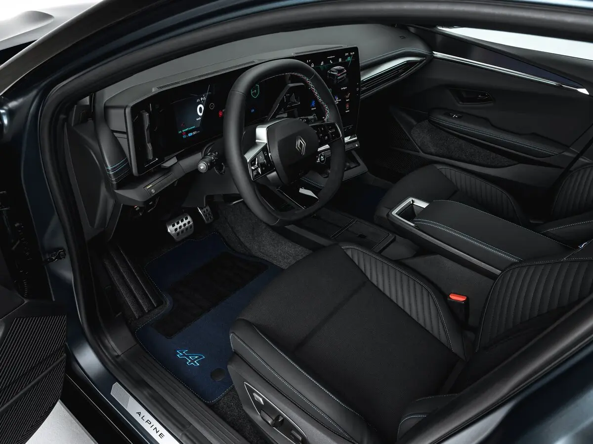 Renault Megane E-Tech I Рестайлинг Внедорожник 5 дв. — 照片 8