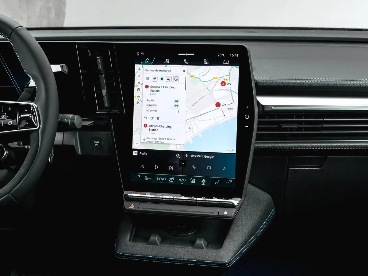 Renault Megane E-Tech I Рестайлинг Внедорожник 5 дв. — 照片 16