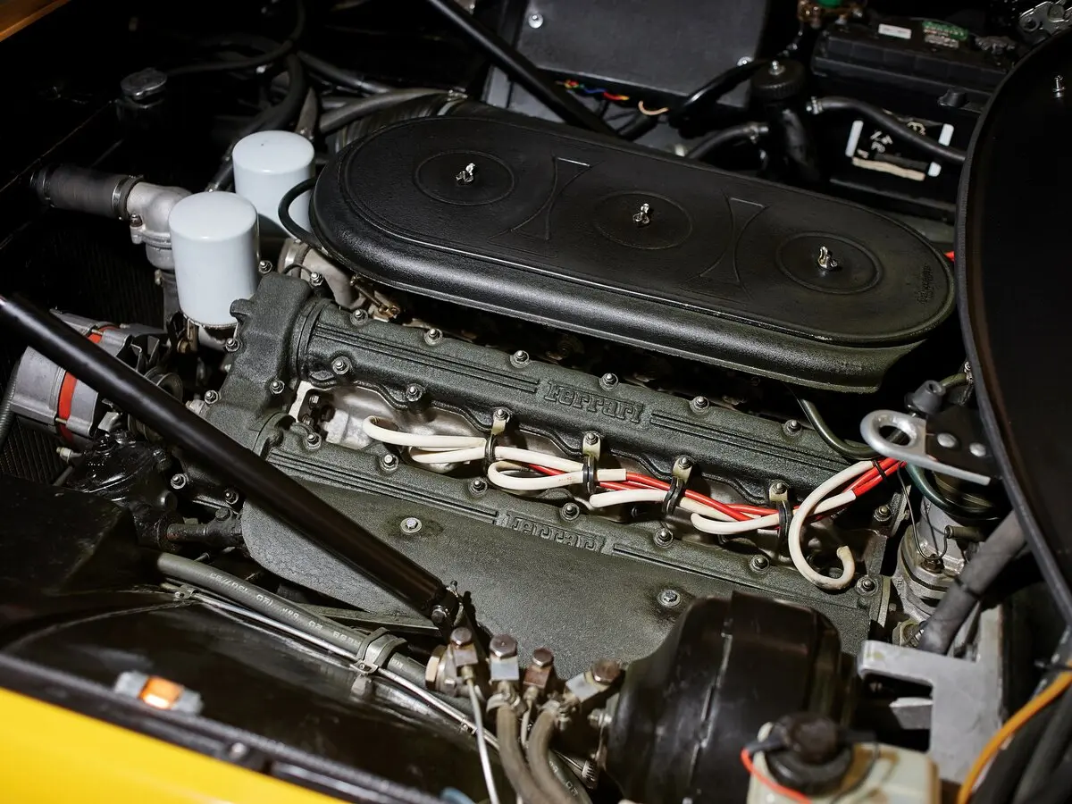Ferrari 365 GTB/4 Daytona I Купе — 照片 15