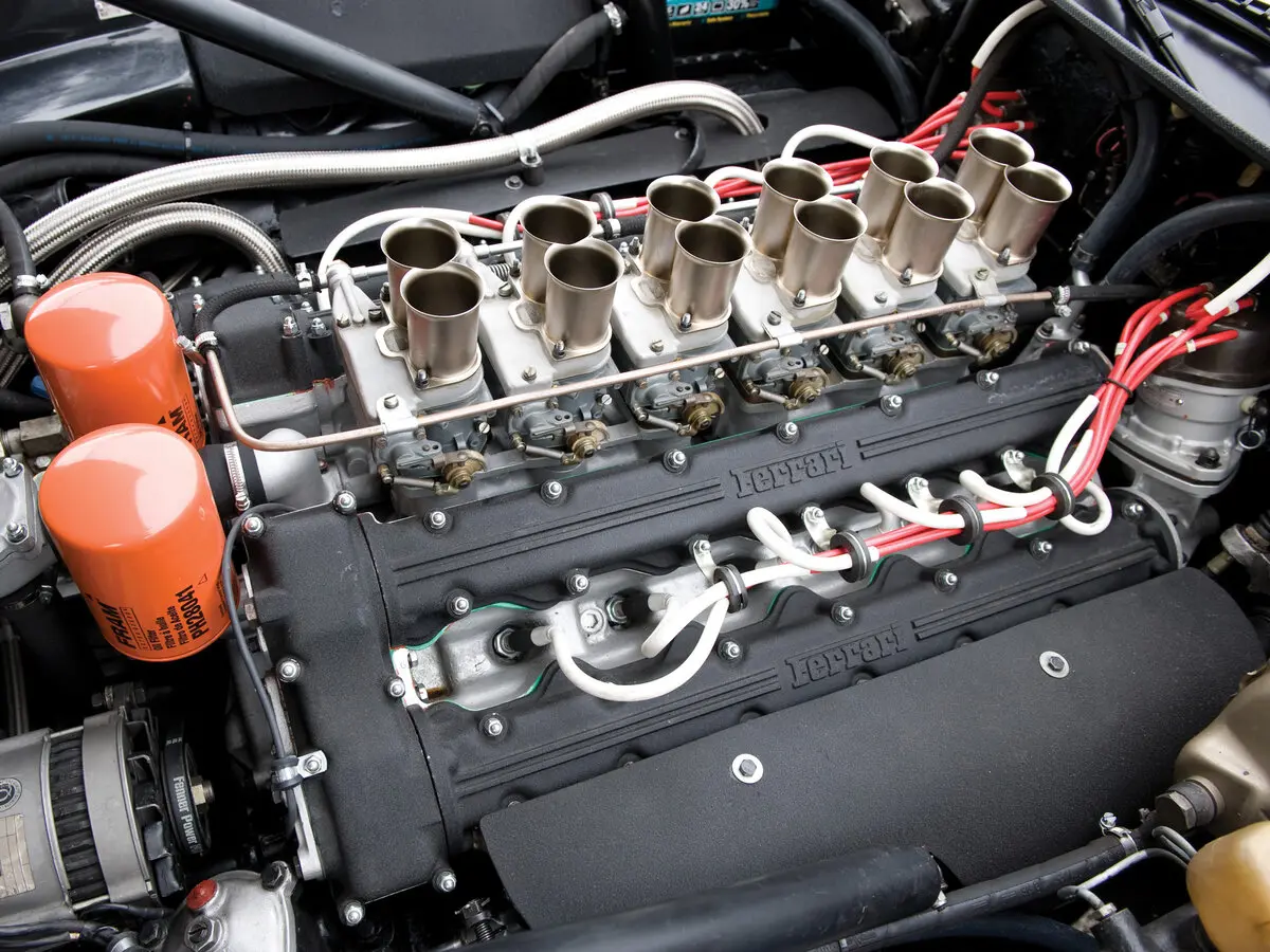 Ferrari 365 GTB/4 Daytona II Купе — сүрөт 12