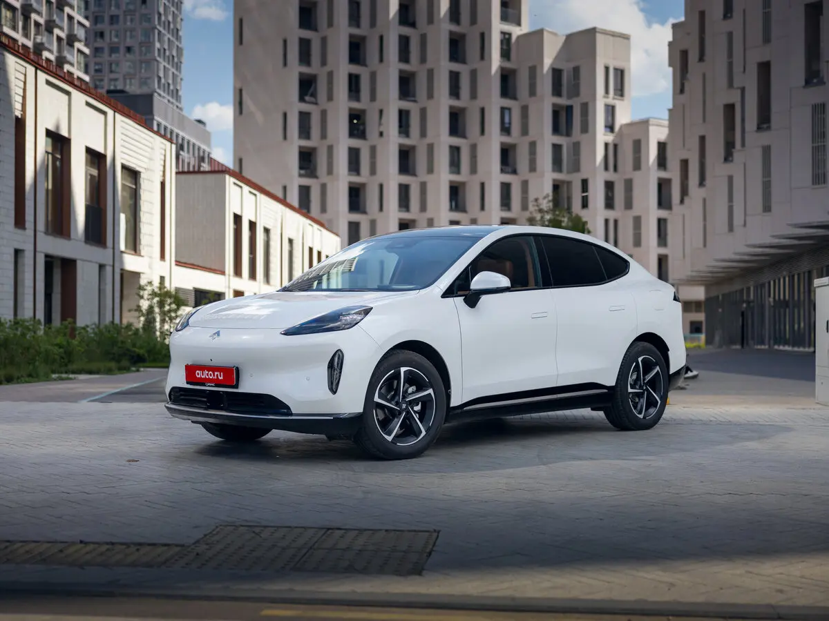 GAC Hyptec HT 2026 – н.в. Внедорожник 5 дв. — сүрөт 16