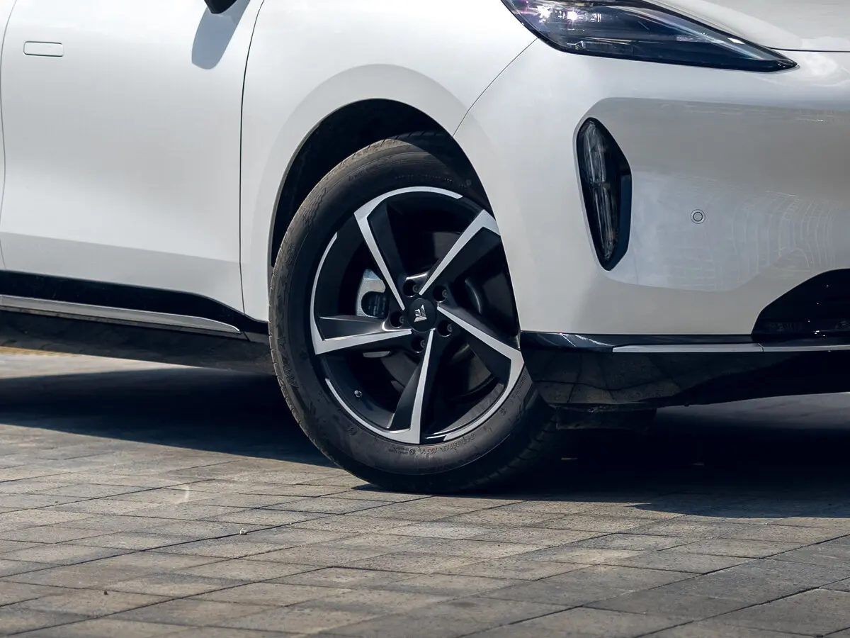 GAC Hyptec HT 2026 – н.в. Внедорожник 5 дв. — сүрөт 38