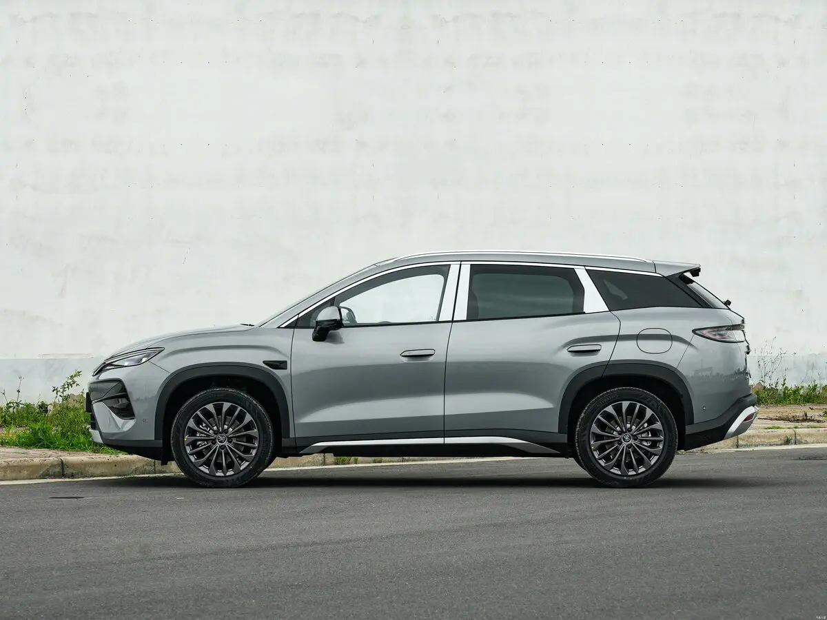 BYD Song Ultra 2026 – н.в. Внедорожник 5 дв. DM-i — сүрөт 2