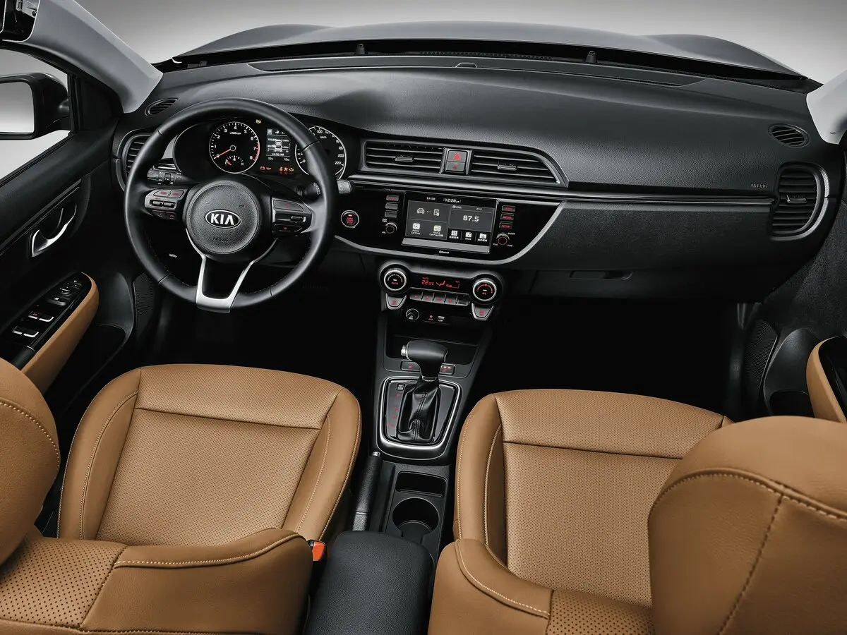 Kia KX Cross 2017 – 2020 Хэтчбек 5 дв. — 照片 3