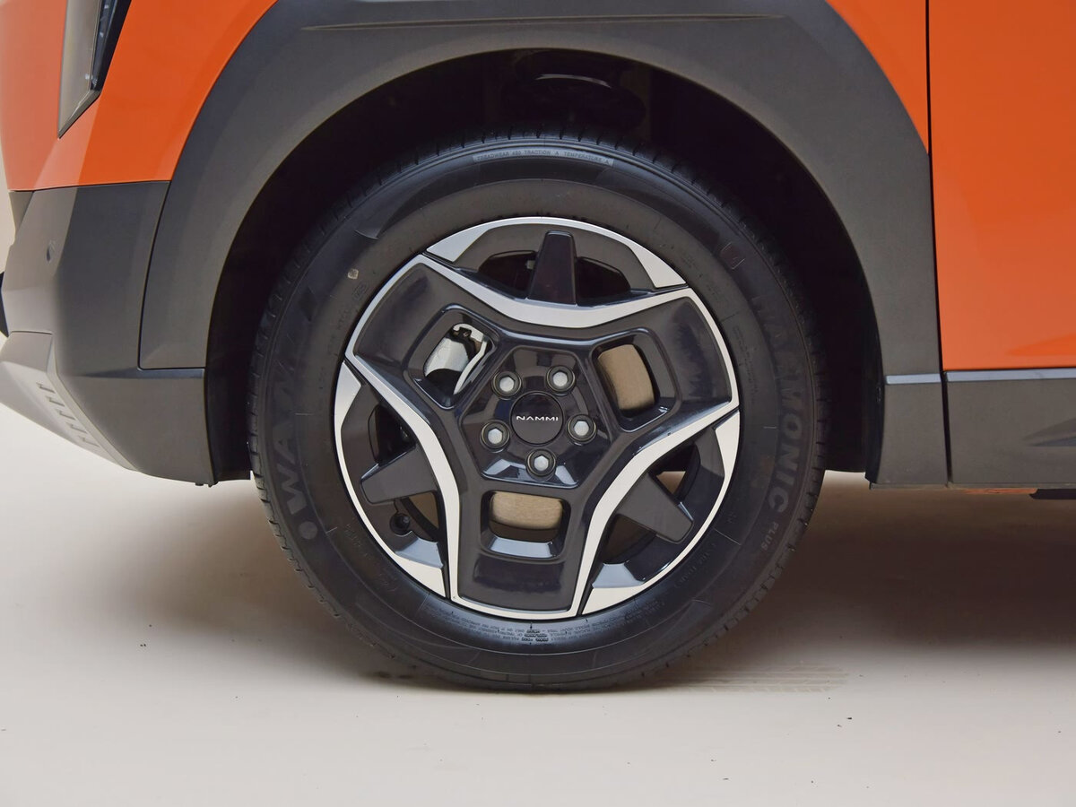 Dongfeng Nammi 06 2024 – н.в. Внедорожник 5 дв.