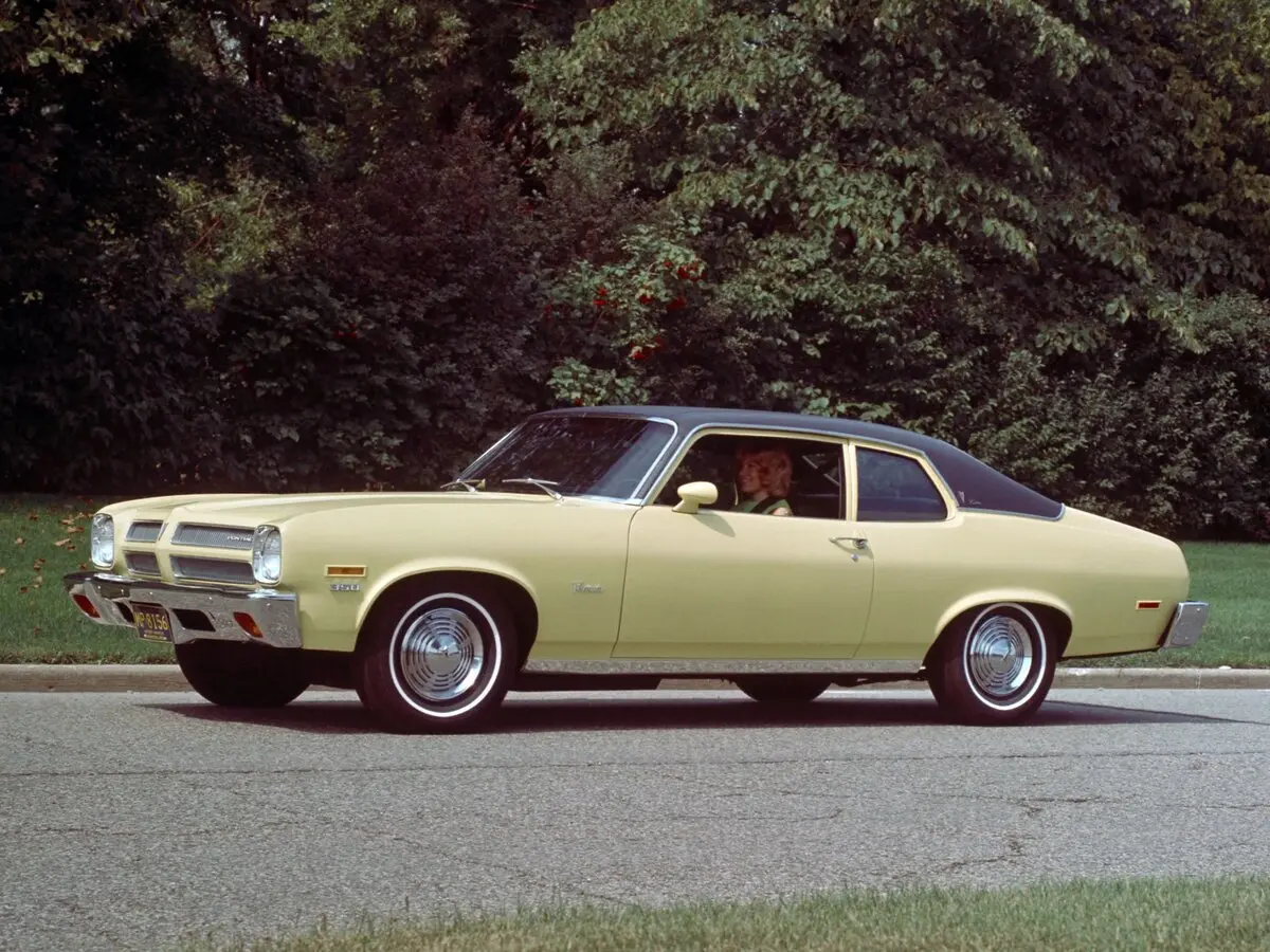 Pontiac Ventura II Лифтбек — сүрөт 2