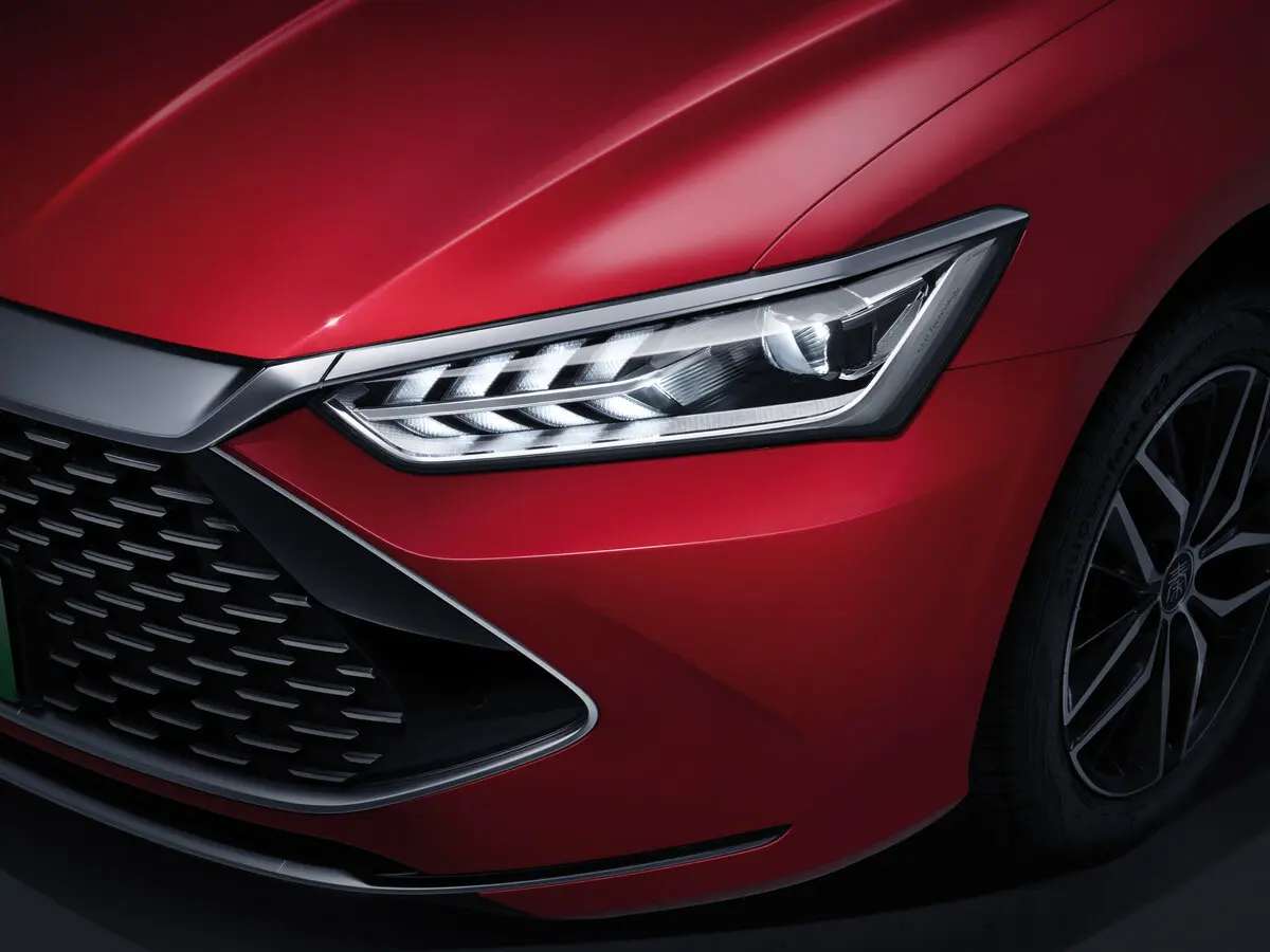 BYD Qin Plus I Седан — photo 7
