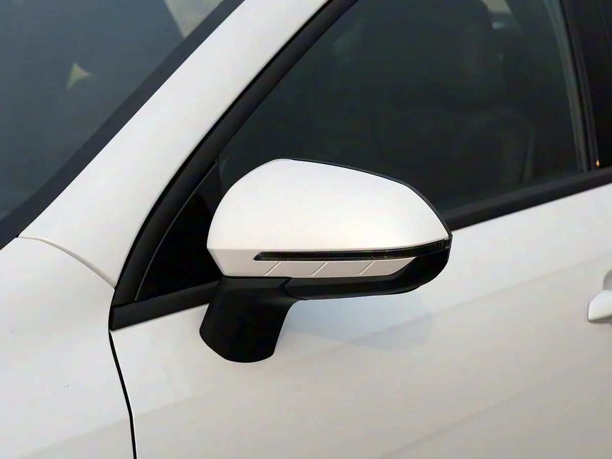 BYD Qin Plus I Рестайлинг Седан — сүрөт 7
