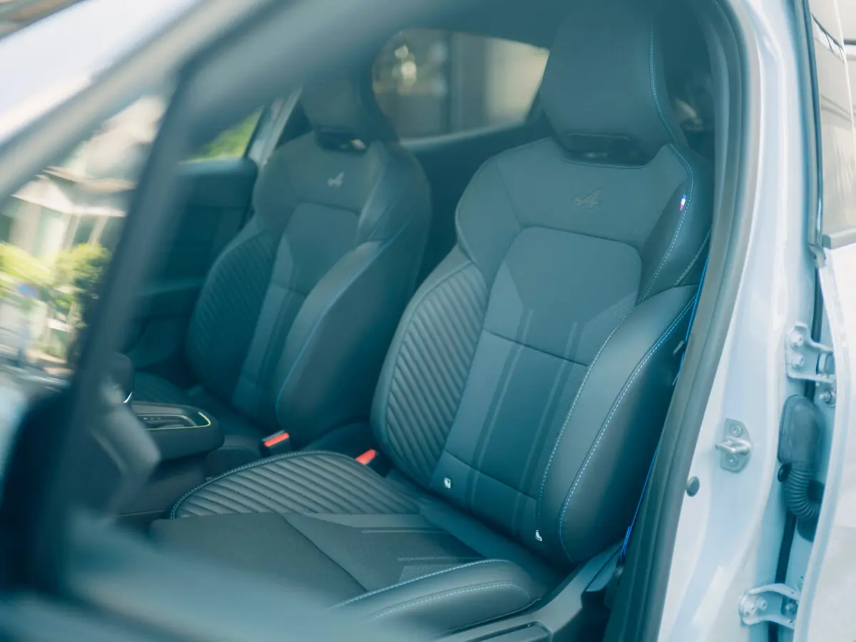 Renault Lutecia V Рестайлинг Хэтчбек 5 дв. — сүрөт 4