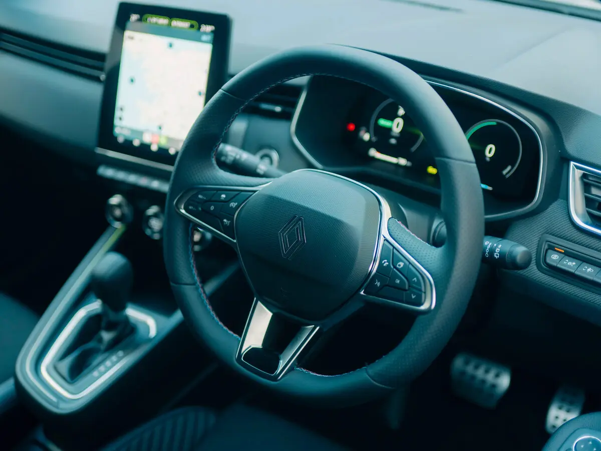 Renault Lutecia V Рестайлинг Хэтчбек 5 дв. — сүрөт 6