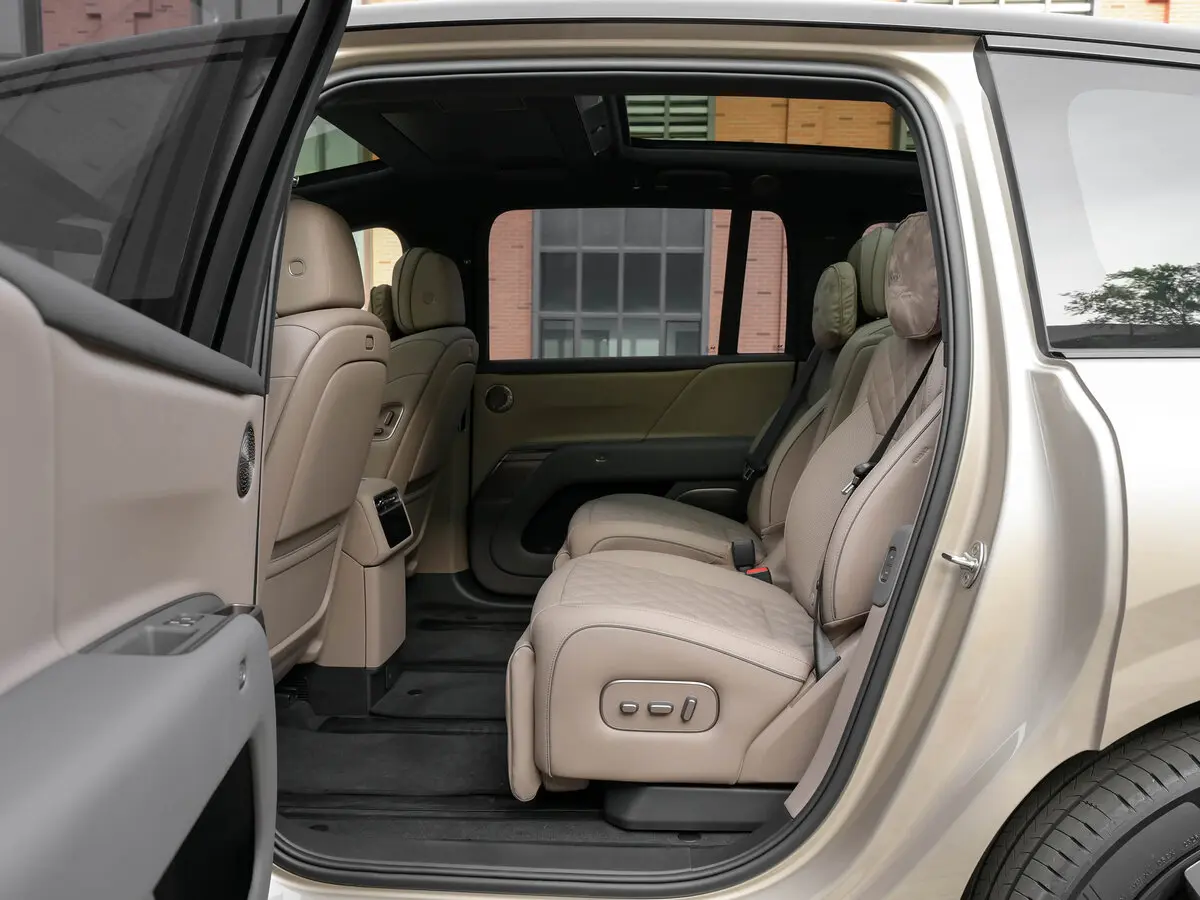 Li Auto (Lixiang) i9 2026 – н.в. Внедорожник 5 дв. — сүрөт 11