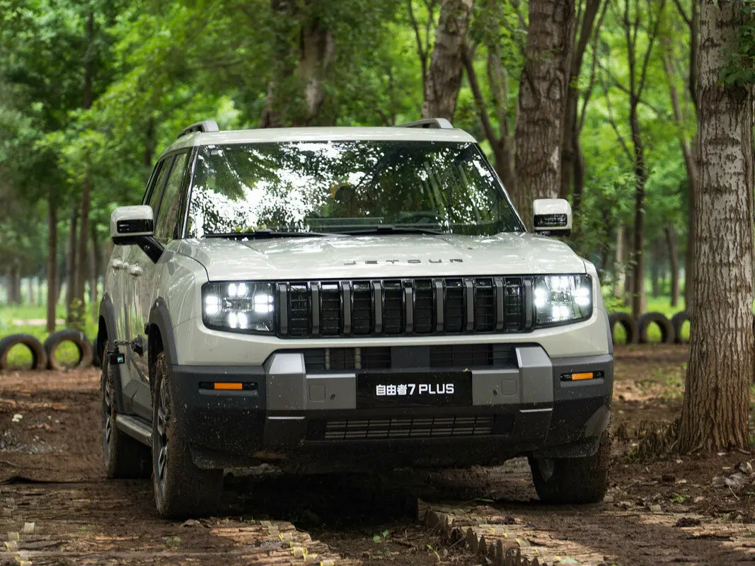 Jetour Freedom 7 Plus 2026 – н.в. Внедорожник 5 дв. — сүрөт 3