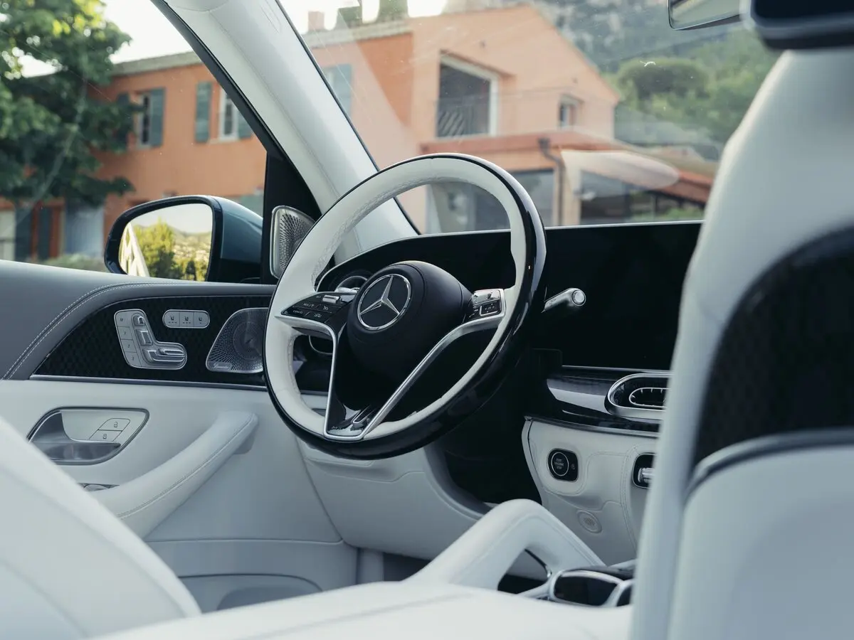 Mercedes-Benz Maybach GLS I Рестайлинг 2 Внедорожник 5 дв. — сүрөт 7