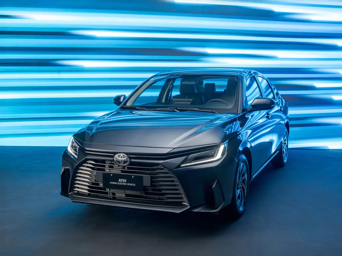 Toyota Ativ 2025 – н.в.