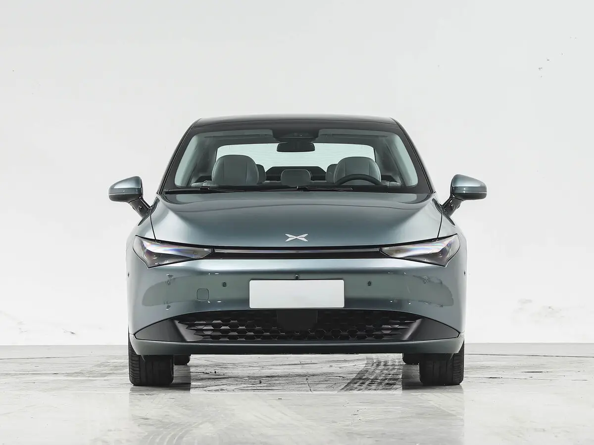 Xpeng P5 I Рестайлинг Седан — photo 3
