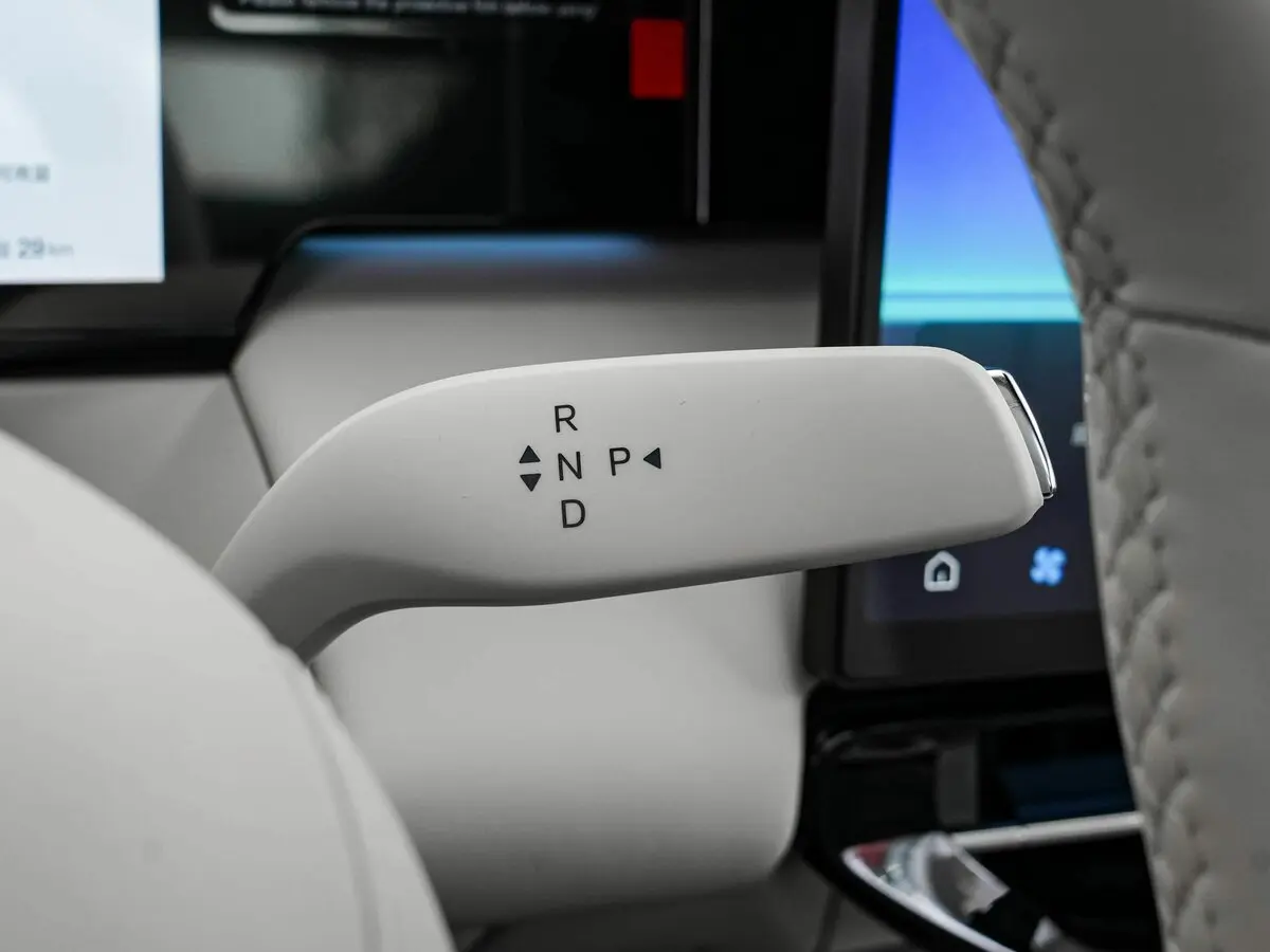 BYD FangChengBao Formula S 2026 – н.в. Хэтчбек 5 дв. — photo 14