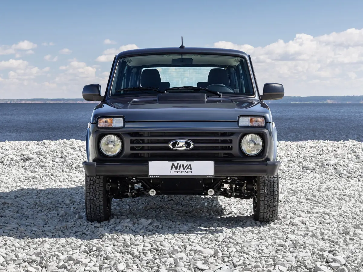 Lada (ВАЗ) Niva Legend I Рестайлинг Внедорожник 3 дв. — сүрөт 3