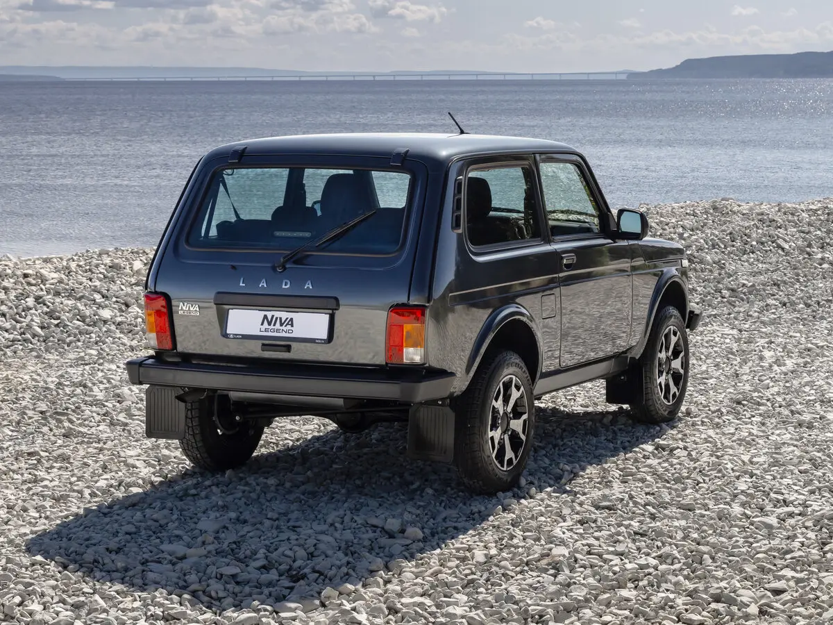 Lada (ВАЗ) Niva Legend I Рестайлинг Внедорожник 3 дв. — сүрөт 5