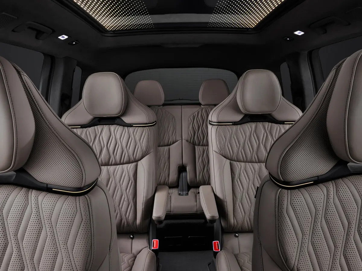 Audi Q9 2026 – н.в. Внедорожник 5 дв. — photo 9