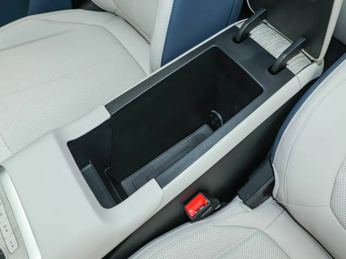 Changan CS75 Plus IV Рестайлинг Внедорожник 5 дв. — сүрөт 22