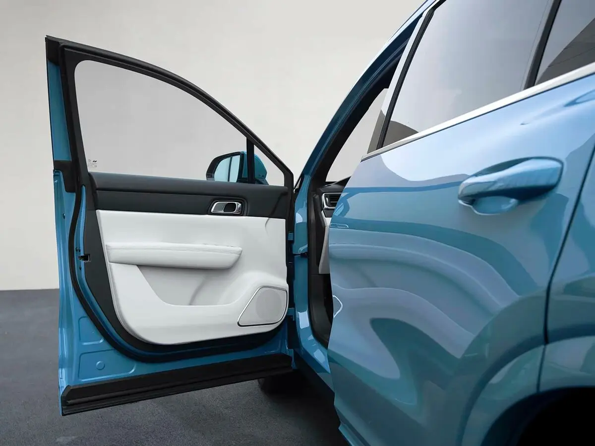 Li Auto (Lixiang) One I Рестайлинг Внедорожник 5 дв. — сүрөт 13