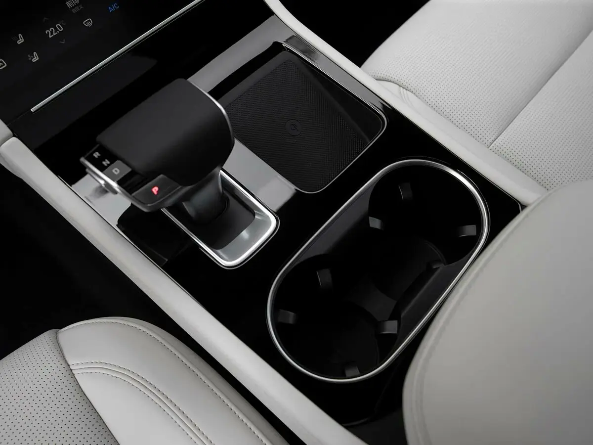 Li Auto (Lixiang) One I Рестайлинг Внедорожник 5 дв. — сүрөт 14