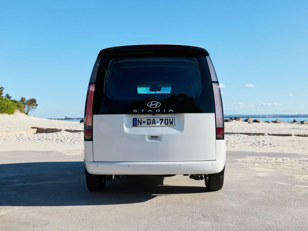 Hyundai Staria I Рестайлинг Фургон — сүрөт 4