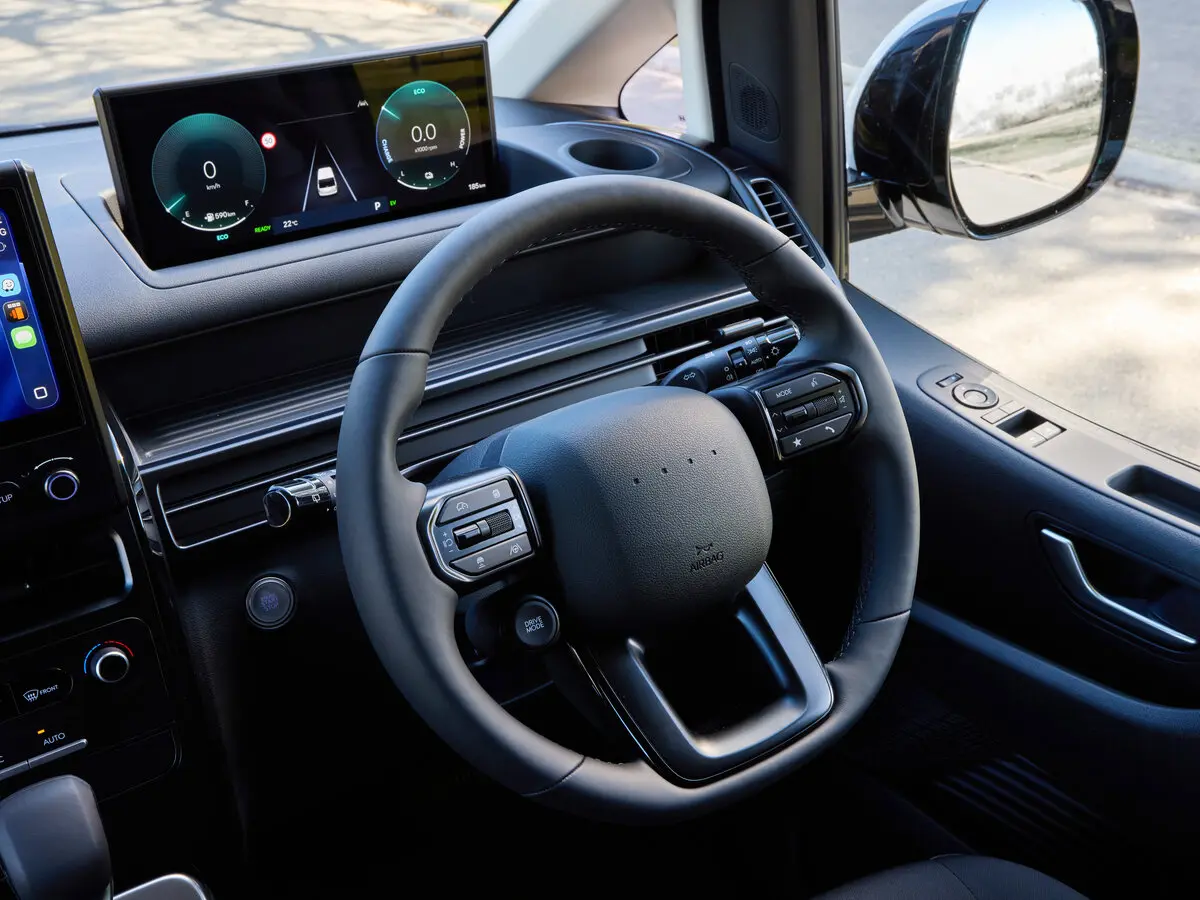 Hyundai Staria I Рестайлинг Фургон — сүрөт 9