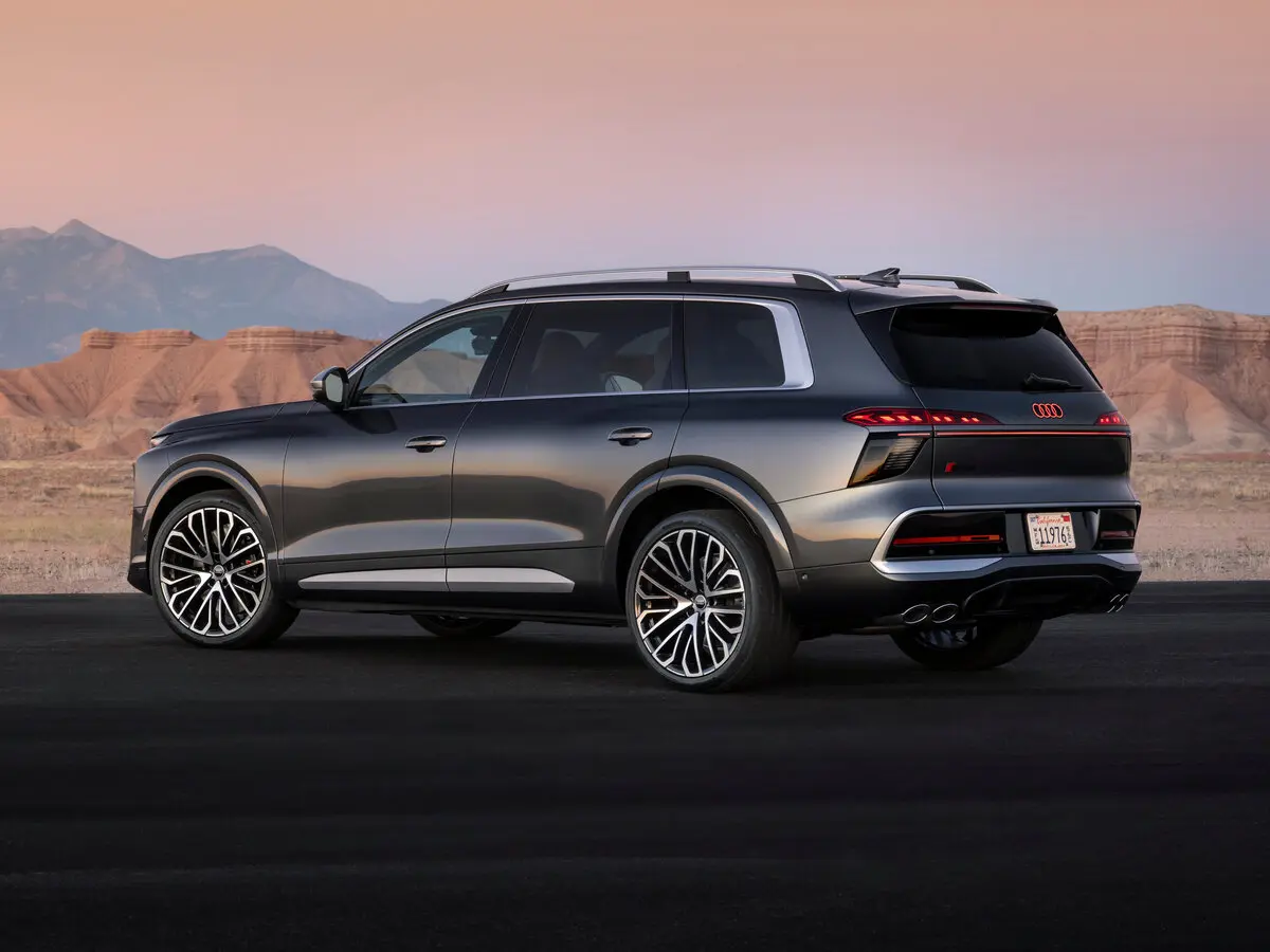 Audi SQ9 2026 – н.в. Внедорожник 5 дв. — сүрөт 5