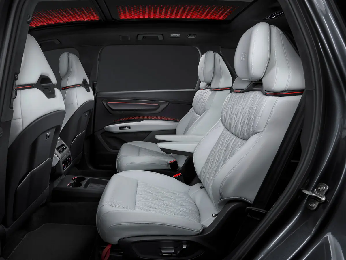 Audi SQ9 2026 – н.в. Внедорожник 5 дв. — сүрөт 9