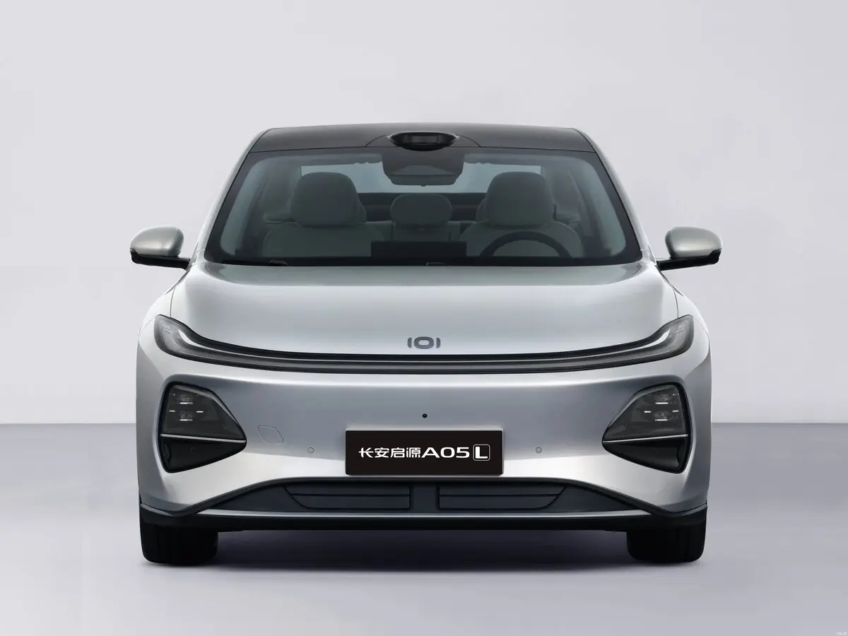 Changan Qiyuan A05L 2026 – н.в. Седан — сүрөт 3